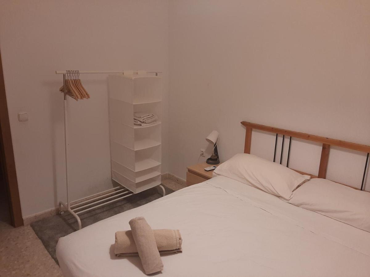 Apartamento Con Parking Gratis En El Centro De Malaga Apartment Bagian luar foto