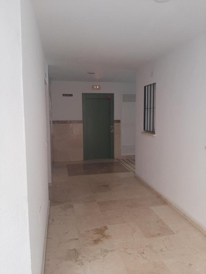 Apartamento Con Parking Gratis En El Centro De Malaga Apartment Bagian luar foto