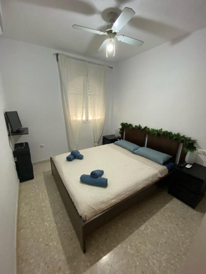 Apartamento Con Parking Gratis En El Centro De Malaga Apartment Bagian luar foto